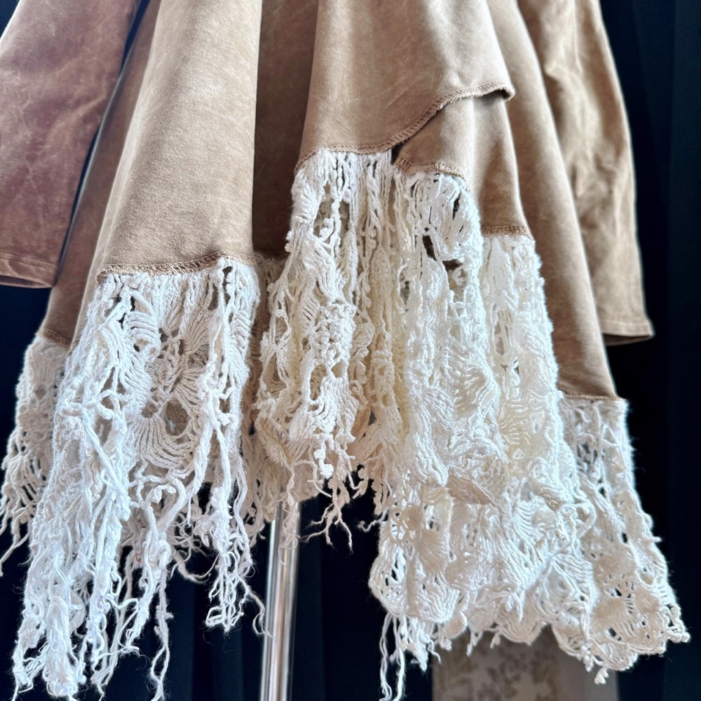 French Terry Cardigan With Vintage Crochet - Picture 2 of 5